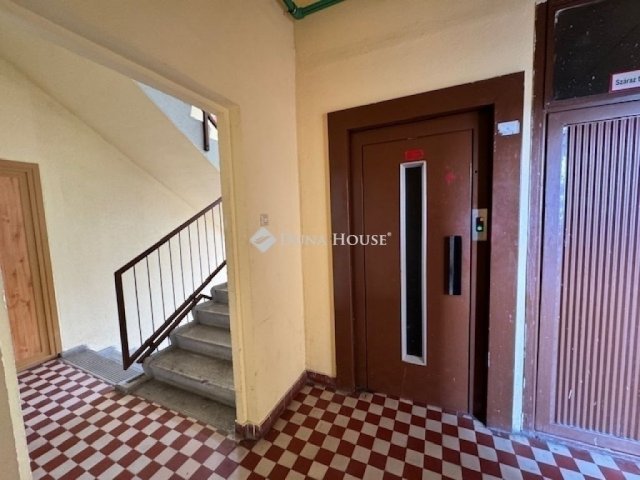 Eladó panellakás, Budapesten, XI. kerületben 82 M Ft, 3 szobás