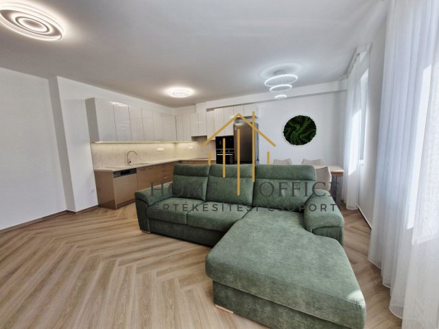 Kiadó téglalakás, albérlet, Hajdúböszörményen 300 E Ft / hó