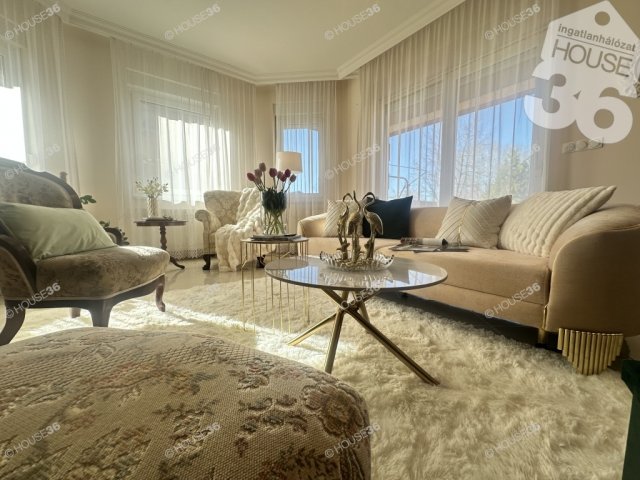 Eladó családi ház, Kecskeméten 139.9 M Ft, 4 szobás