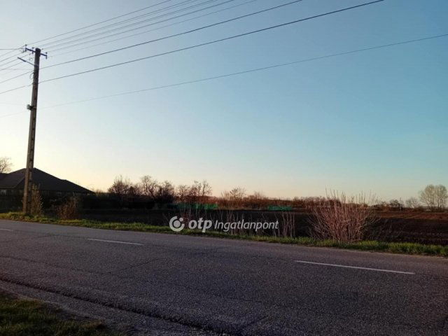 Eladó telek, Biharkeresztesen 10 M Ft / költözzbe.hu