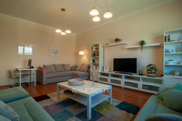 Eladó téglalakás, Debrecenben 94.5 M Ft, 3 szobás