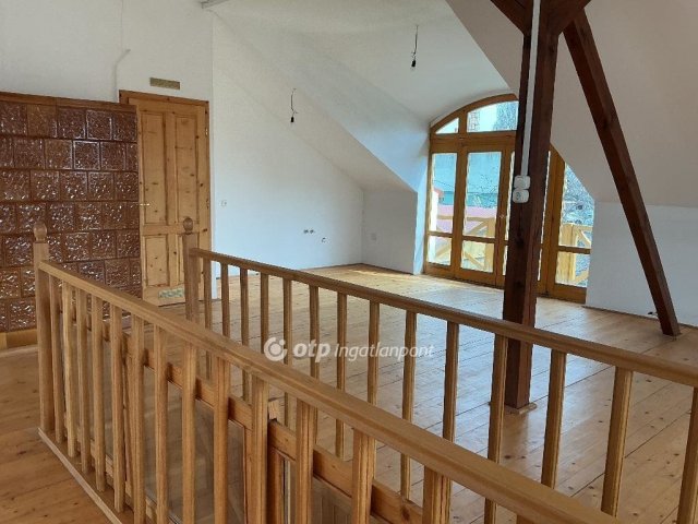 Eladó családi ház, Budapesten, XVIII. kerületben 170 M Ft