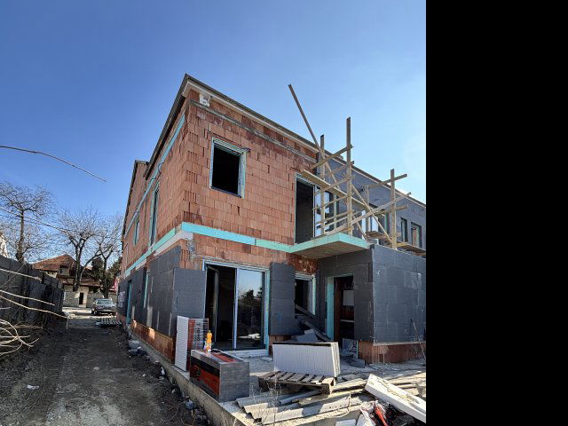 Eladó ikerház, Budapesten, XV. kerületben 180 M Ft, 4+1 szobás