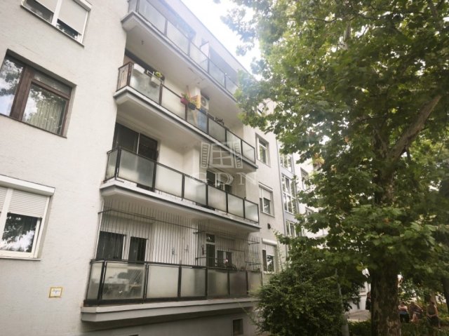 Eladó téglalakás, Kecskeméten 33 M Ft, 1 szobás