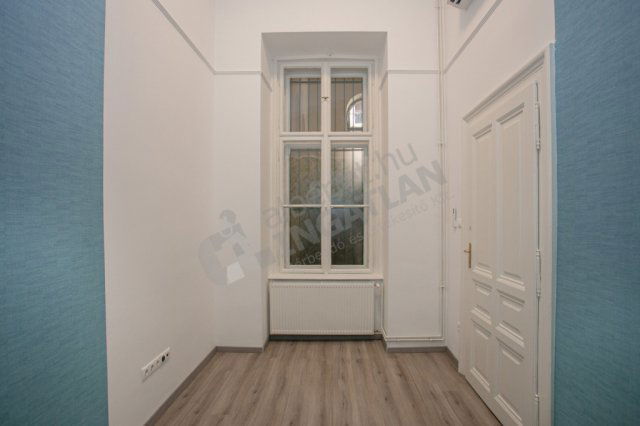 Kiadó téglalakás, albérlet, VIII. kerületben, József körúton