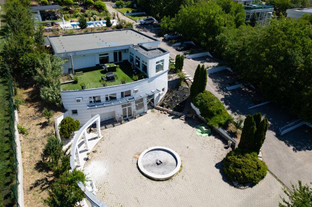 Eladó családi ház, Budapesten, III. kerületben 850 M Ft