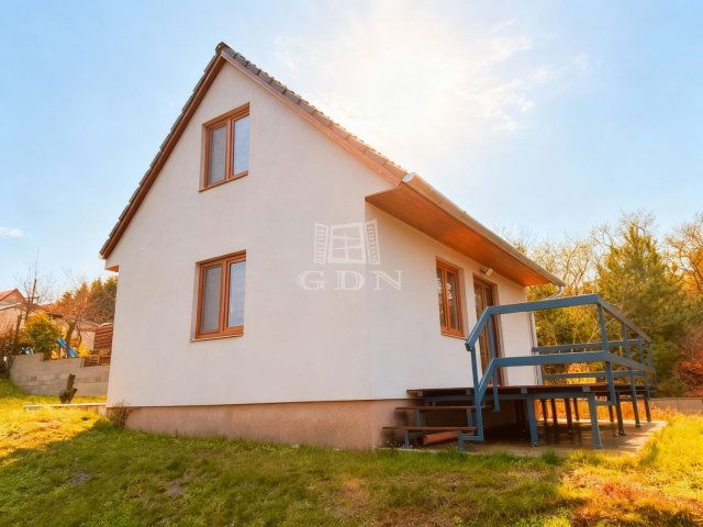 Eladó családi ház, Pákozdon 59 M Ft, 3 szobás