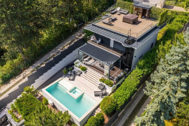 Eladó családi ház, Budapesten, III. kerületben 789 M Ft