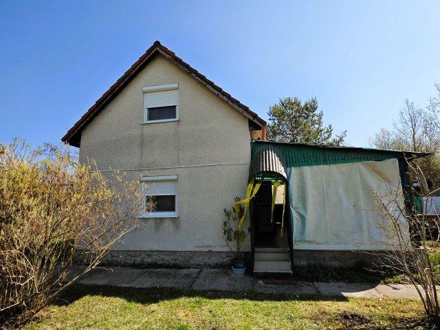 Eladó nyaraló, Dömsödön 24.9 M Ft, 3 szobás