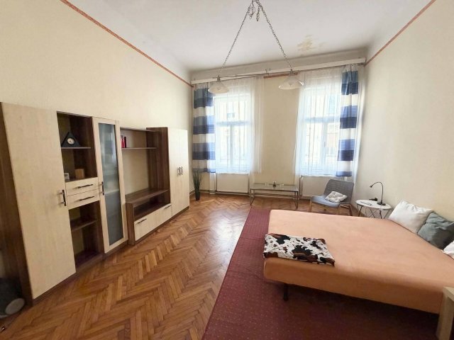 Kiadó téglalakás, albérlet, Budapesten, VI. kerületben