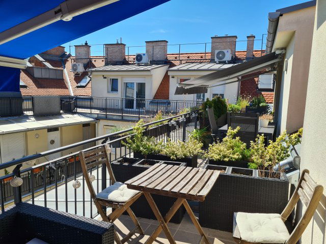 Eladó téglalakás, Budapesten, VI. kerületben 139 M Ft, 3 szobás