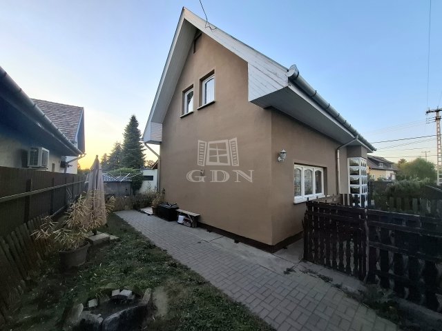 Eladó sorház, Gyálon 79.9 M Ft, 4 szobás / költözzbe.hu