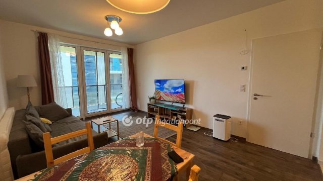 Eladó téglalakás, Budapesten, III. kerületben 96.9 M Ft