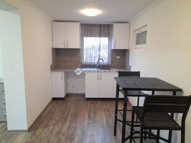 Eladó családi ház, Békéscsabán, Kendervágó utcában 19.9 M Ft