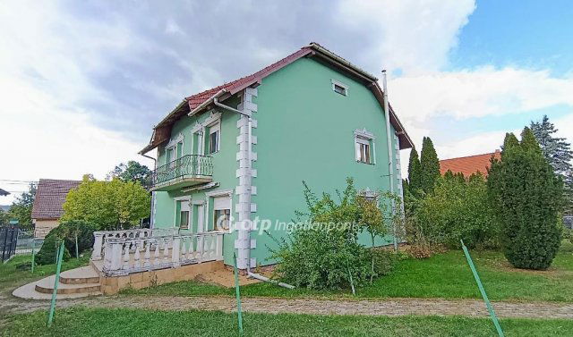 Eladó családi ház, Isaszegen 127 M Ft, 4 szobás