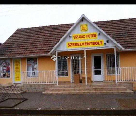 Eladó családi ház, Záhonyon 12.5 M Ft, 2 szobás
