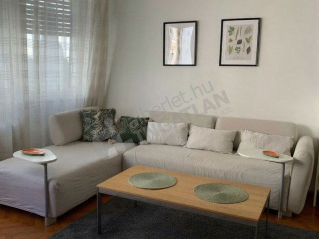 Kiadó téglalakás, albérlet, V. kerületben, Veres Pálné utcában