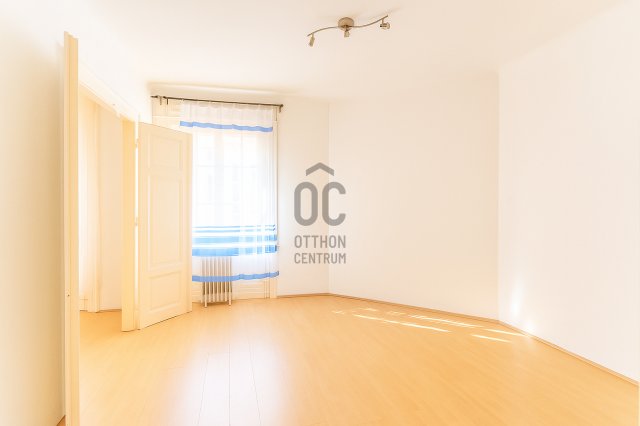 Eladó téglalakás, VI. kerületben, Székely Bertalan utcában