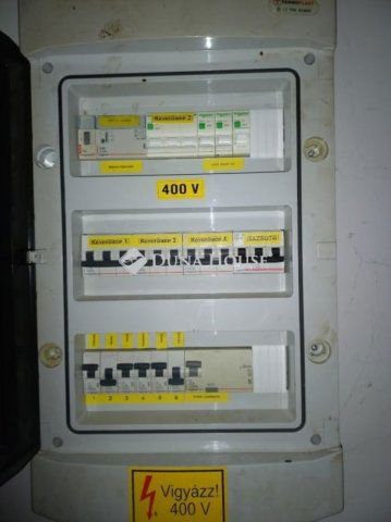 Eladó üzlethelyiség, Hatvanban 59.9 M Ft / költözzbe.hu