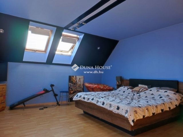 Eladó családi ház, Gyömrőn 104.5 M Ft, 5 szobás