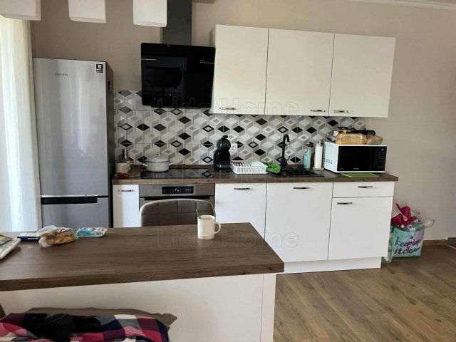 Kiadó téglalakás, albérlet, Keszthelyen 270 E Ft / hó