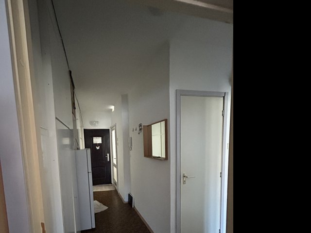 Eladó panellakás, Budapesten, XIII. kerületben, Angyalföldi úton