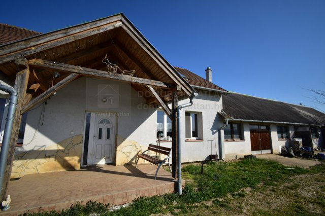 Eladó családi ház, Csempeszkopácson 55 M Ft, 4 szobás