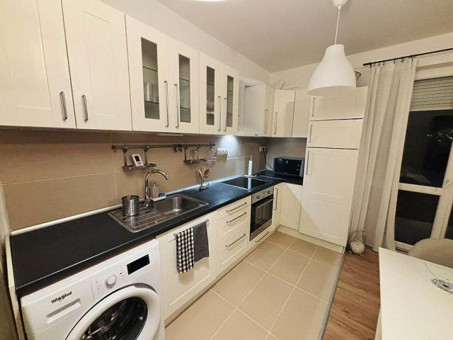 Eladó téglalakás, Dunakeszin 74.9 M Ft, 2 szobás