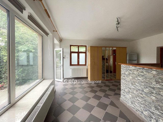 Eladó téglalakás, Budapesten, XXII. kerületben 85 M Ft, 4 szobás