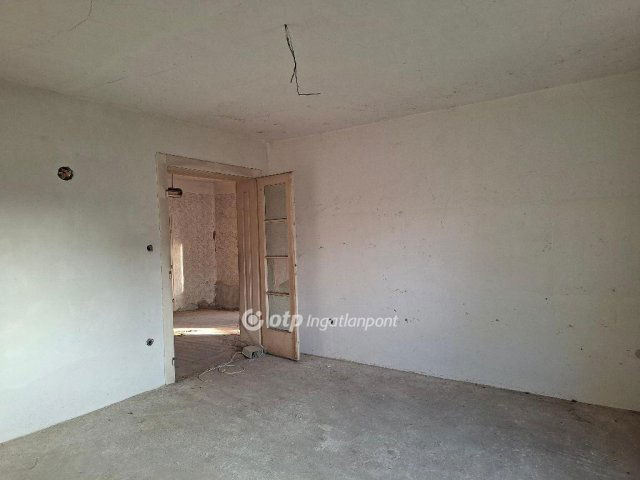 Eladó családi ház, Mezőkovácsházán 6 M Ft, 3 szobás