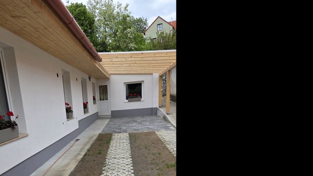 Eladó családi ház, Leányváron 94.9 M Ft, 4+2 szobás