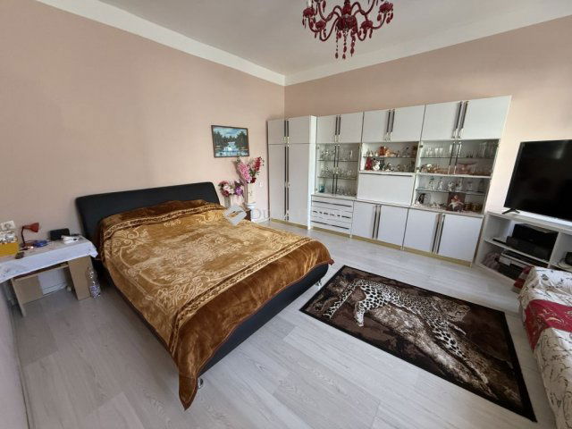 Eladó téglalakás, Budapesten, X. kerületben 73.9 M Ft, 3 szobás