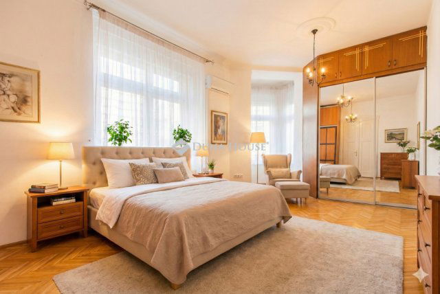 Eladó téglalakás, Budapesten, XI. kerületben 104.9 M Ft