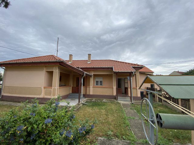 Eladó családi ház, Sajóládon 28.9 M Ft, 2 szobás