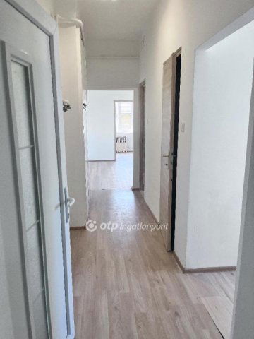 Eladó téglalakás, Bátonyterenyén 19.9 M Ft, 2 szobás