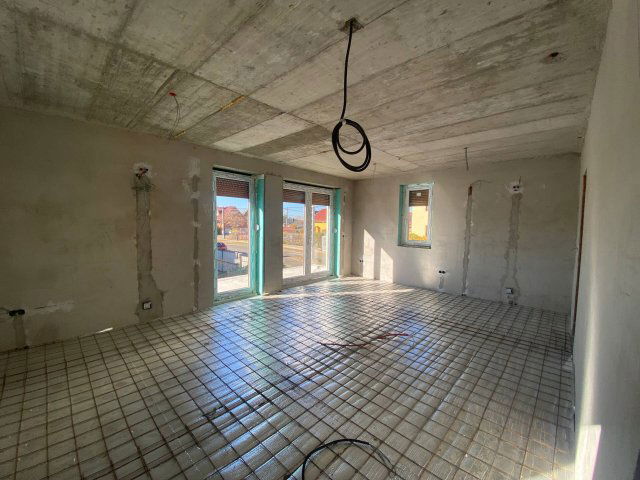 Eladó ikerház, Gyálon 112.99 M Ft, 4 szobás