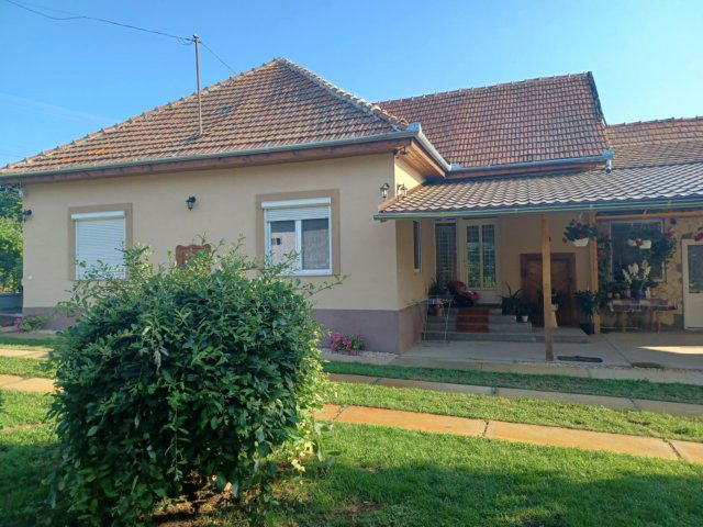 Eladó családi ház, Ópályin 28.5 M Ft, 4 szobás