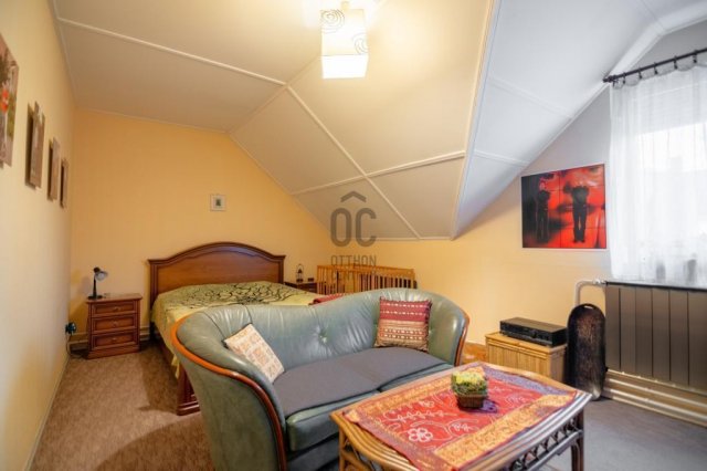 Eladó családi ház, Budapesten, XV. kerületben 194 M Ft, 6 szobás