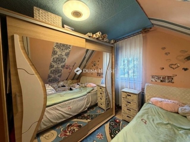 Eladó családi ház, Budapesten, XVIII. kerületben 89.9 M Ft