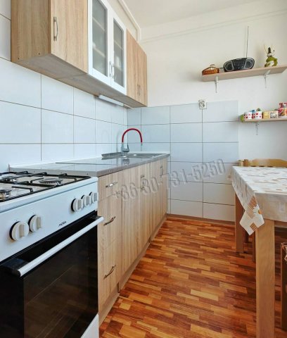 Eladó panellakás, Egerben 38.9 M Ft, 2 szobás
