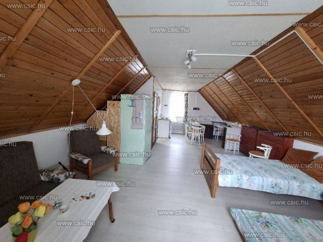 Kiadó családi ház, albérlet, Pomázon 150 E Ft / hó, 1 szobás