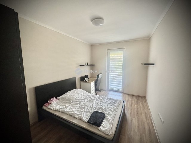 Eladó ikerház, Ecseren 139 M Ft, 4 szobás / költözzbe.hu