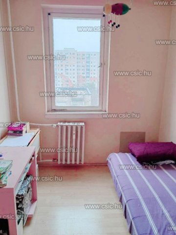 Eladó telek, Budapesten, III. kerületben 61.8 M Ft, 1+2 szobás