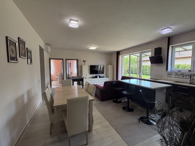 Eladó családi ház, Nyíregyházán 98.99 M Ft, 3 szobás