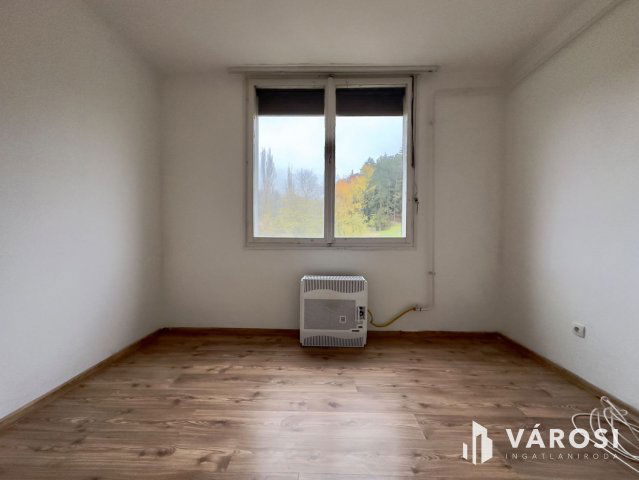 Eladó téglalakás, Salgótarjánban 12.49 M Ft, 2 szobás