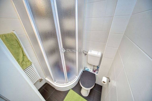 Eladó sorház, Budapesten, X. kerületben 139.9 M Ft, 4 szobás