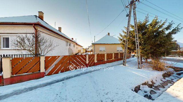 Eladó családi ház, Fehérgyarmaton 69.5 M Ft, 4+1 szobás