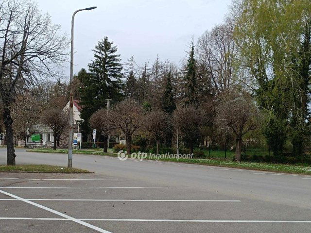 Eladó telek, Harkányban 350 M Ft / költözzbe.hu