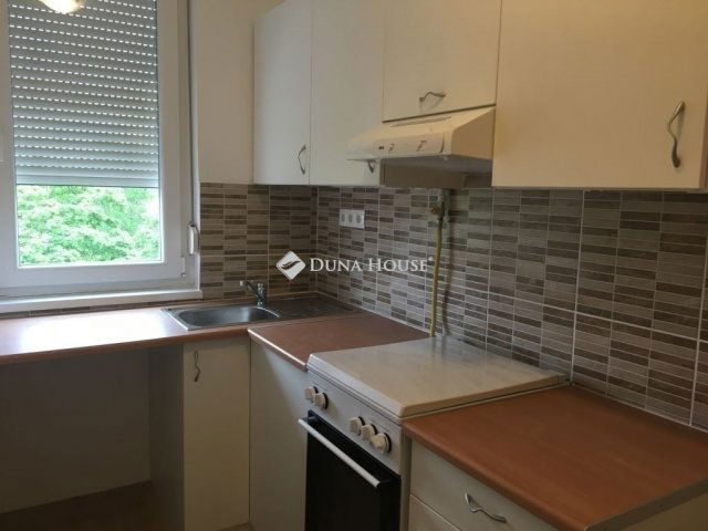 Eladó téglalakás, Budapesten, XVI. kerületben 59.9 M Ft