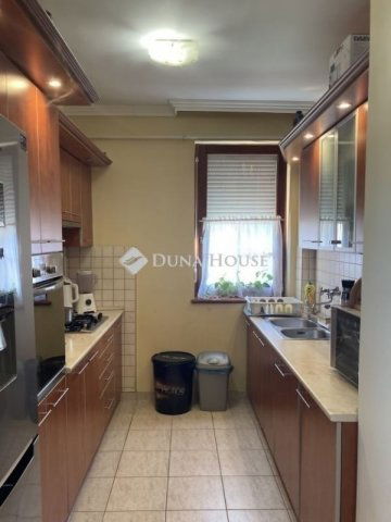 Eladó téglalakás, Kecskeméten 53.5 M Ft, 2 szobás